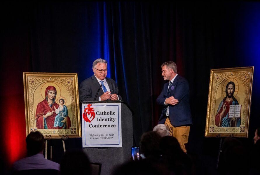 El congreso de la Tradición desembarca en Pittsburgh justo cuando la diócesis suprime su última Misa tradicional»