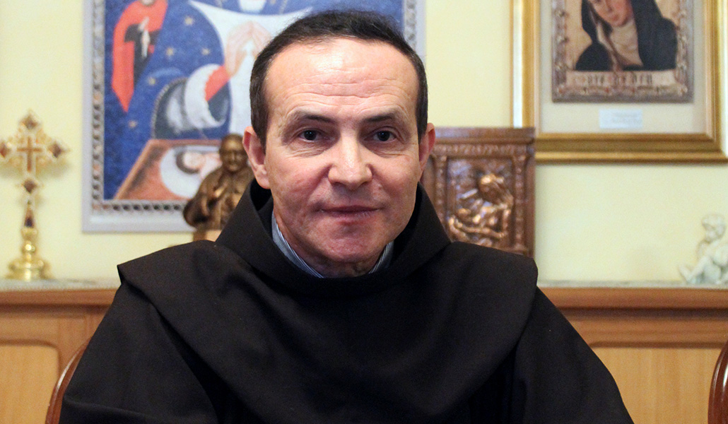 El presidente de la Academia Mariana: «Soy enemigo de las apariciones que hablan del castigo de Dios»