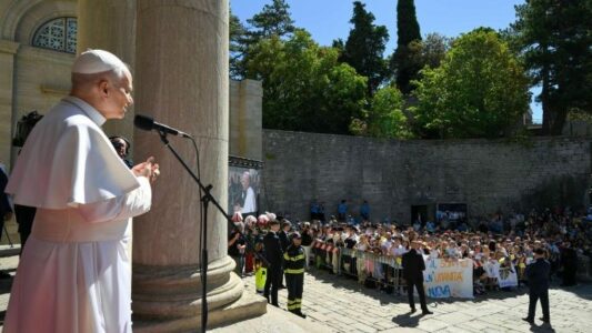 De la defensa de la vida a los «negocios de la muerte»: las frases de León XIV en San Marino y Rímini