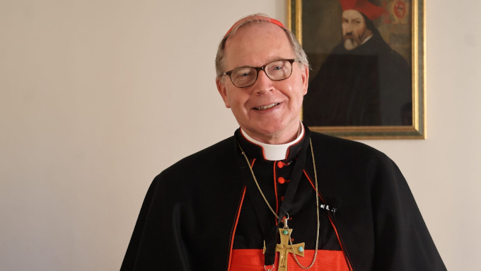 León XIV recibe al cardenal Eijk tras su ausencia en los dos últimos consistorios
