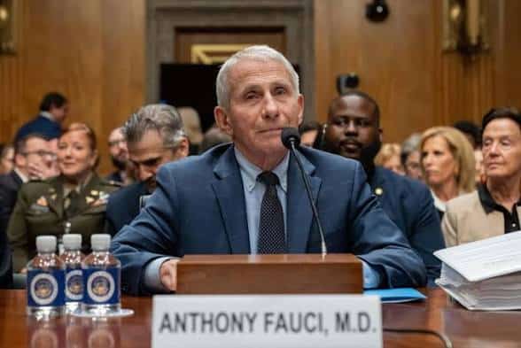 Fauci se acoge a la Quinta Enmienda: el asesor sanitario al que el Vaticano dio voz para promover las vacunas evita responder ante el Senado