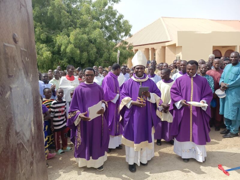 Una joven diócesis de Nigeria casi duplica sus seminaristas pese a la violencia contra los cristianos