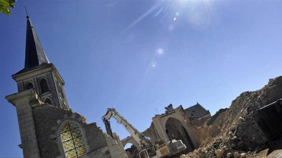 La Iglesia Católica y el posconcilio en Francia: anatomía de un hundimiento