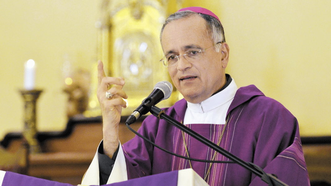 Silvio Báez, ante el endurecimiento del régimen de Ortega y Murillo: «Callar ante la injusticia nos vuelve cómplices»