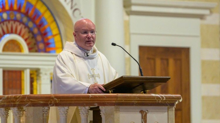 El director de las Obras Misionales Pontificias en EE.UU., apartado del ministerio público