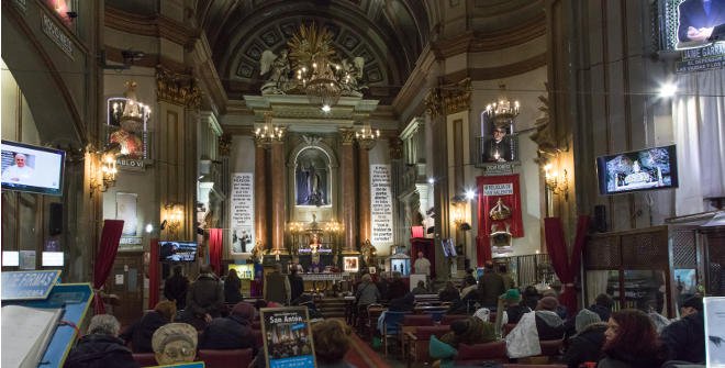 Betania in Chueca: the poor as an argument and the neighbor who is in the way in San Antón