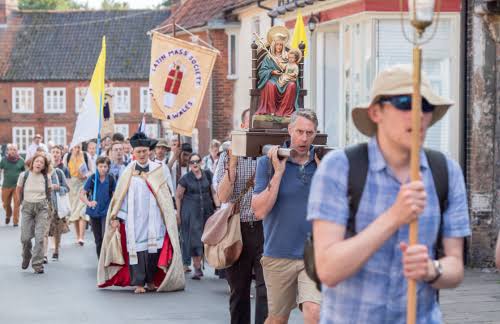 La peregrinación tradicional de Walsingham bate su récord con 240 participantes