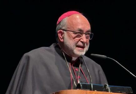 El arzobispo de Oviedo apela desde Covadonga a la «reconquista» frente a la «pretensión marroquí»