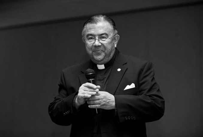 Una investigación revela nuevas denuncias de abusos contra un jesuita que regresó a Georgetown tras ser apartado