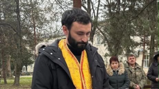 Reclutan a un sacerdote greco-católico ucraniano y lo envían a filas