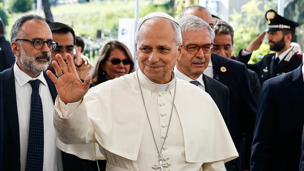 El Vaticano confirma que León XIV no necesitará más tratamientos tras su operación de cáncer
