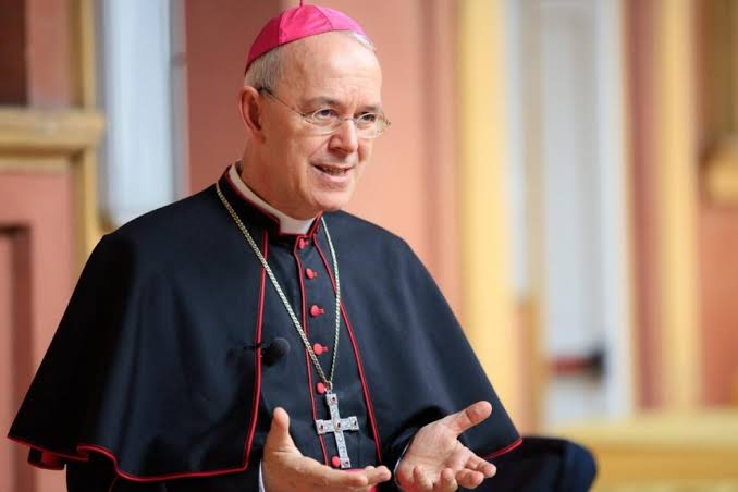 Mons. Schneider advierte que el encuentro sobre Amoris laetitia carecerá de sentido si no se corrigen sus errores