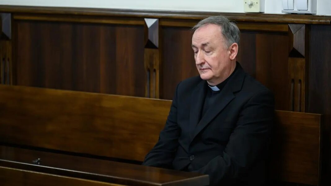 Sentencia histórica en Polonia: condenan a un obispo por ocultar abusos de sacerdotes