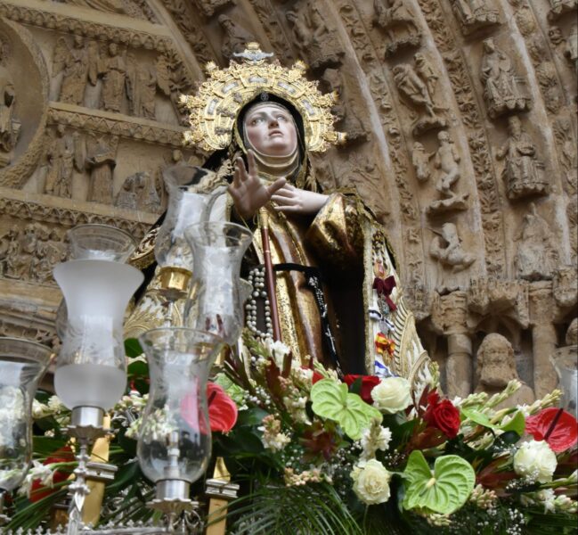 Ávila prepares the feast of Saint Teresa with a novena, celebrations and processions