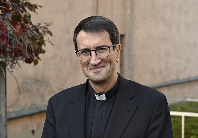 El obispo español de Finlandia pide ayuda a los católicos del mundo para construir nuevas iglesias