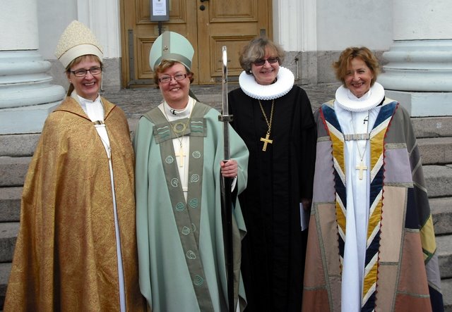 Francisco contra Francisco, el Vaticano: trabajo negro, contubernios, traiciones, el Príncipe Maradiaga, el milagro de Pablo VI y la misa luterana.