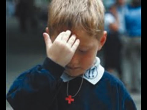 La lección del Cardenal Law, el Belen de la corte pontificia, el largo invierno de la Iglesia, «in hoc signo vinces»