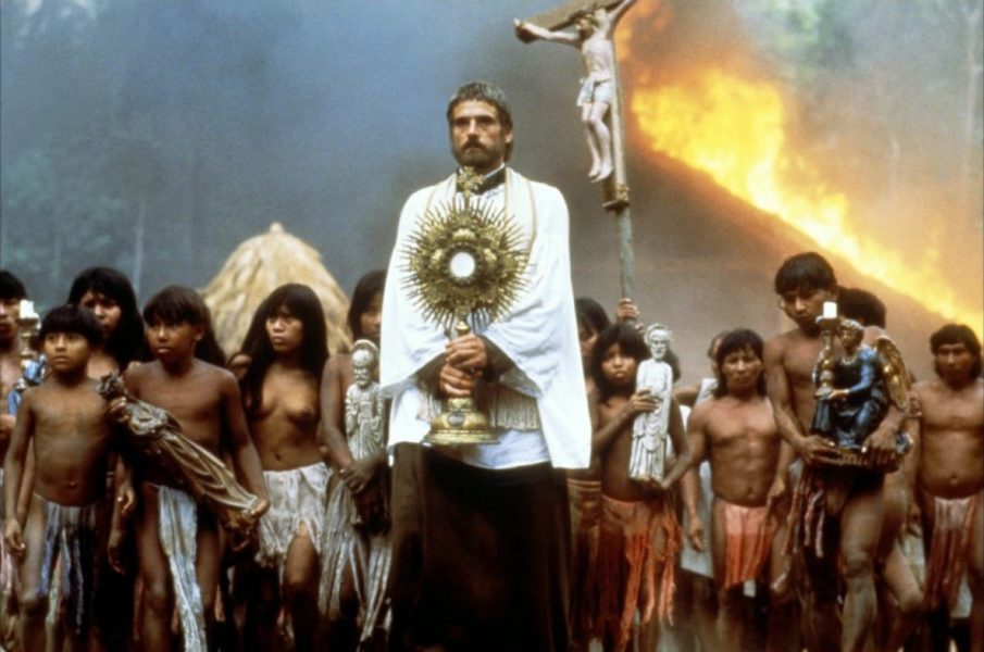 El Papa Francisco en Peru: Amazonía, corrupción y pinchazo; la Iglesia demolida a golpe de humanismo; las amistades peligrosas.