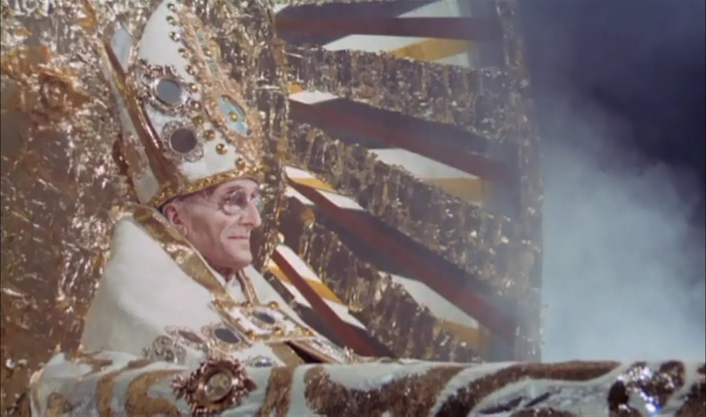 Francisco el papa liquido, los juicios del Banco Vaticano, carnaval en New York, Merkel la lampara de la paz, cura desaparecido en Nápoles.