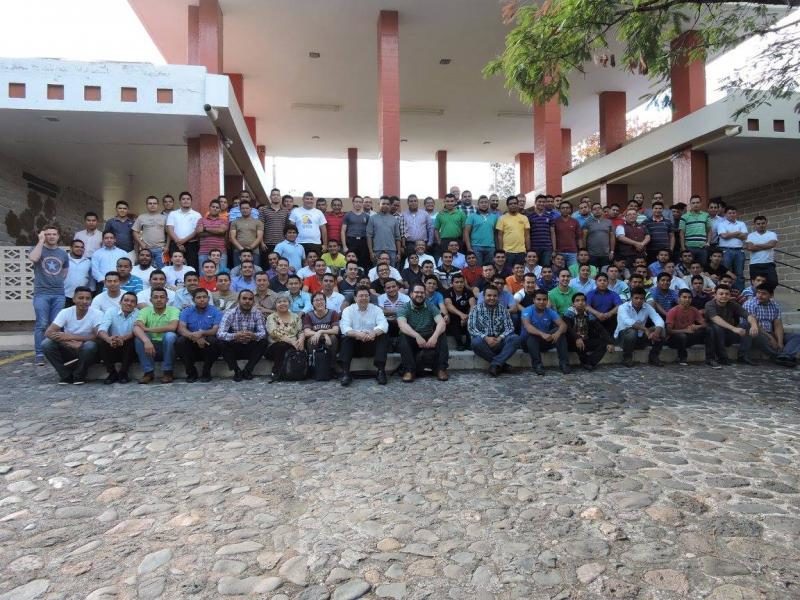 Maradiaga en el ojo del huracán, Honduras y el alzamiento de Suyapa, pedofilia en Italia, la guerra cristera.