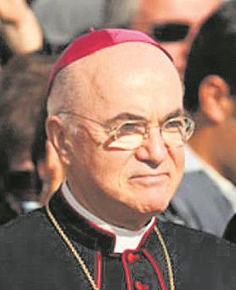 NUEVAS Y DRAMÁTICAS REVELACIONES SOBRE EL CASO «VIGANÓ»; DE COMO SABEMOS QUE DICE LA VERDAD; Y DE CÓMO SE VE OBLIGADO A HUIR AL EXTRANJERO