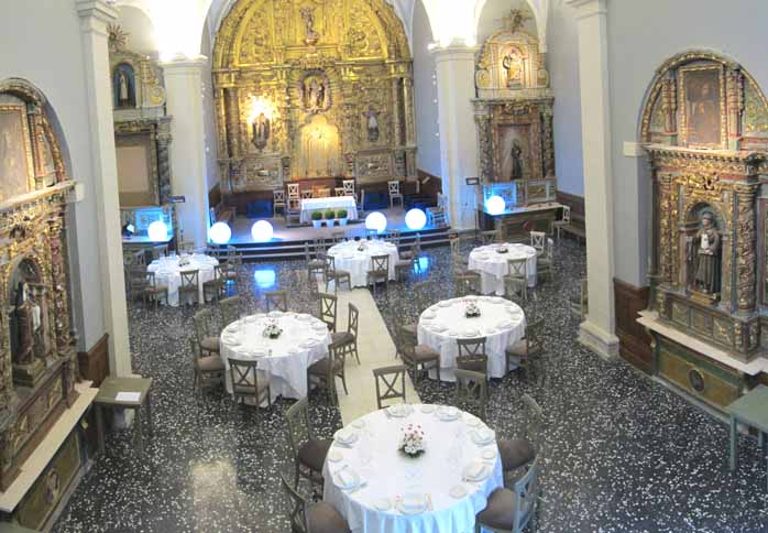 Se regalan iglesias, el catolicismo subterráneo crece, obispo francés a prisión, los políticos católicos.