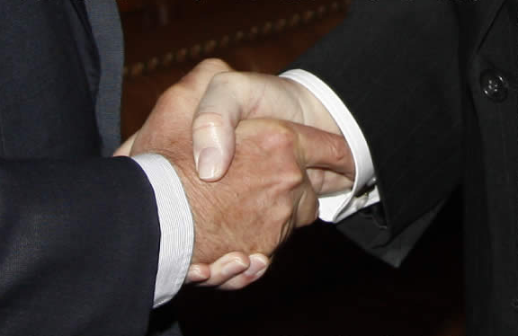 Condena Australiana al Cardenal Pell, el corrompido mundo de las finanzas vaticanas, los amigos árabes y los pactos chinos.