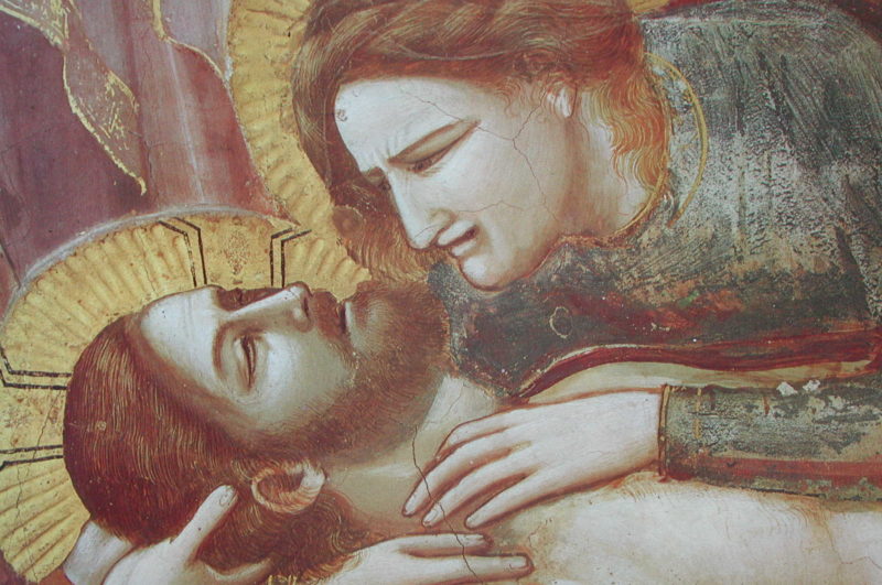 El Via Crucis del Coliseo: corazones blindados, puertos abiertos y mucho ecologismo. París no espera. La Pascua Florida.