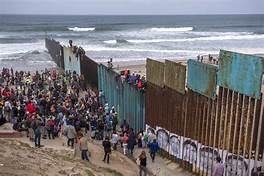 La inmensa inmigración hacía el sueño Americano, el Papa Francisco ayuda a los inmigrantes en México, Europa cambia de color.