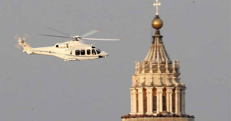 El Papa Francisco no tiene coronavirus, el fin de la Mater et Magistra, Re ataca a Zen, las catacumbas de Vaticano.