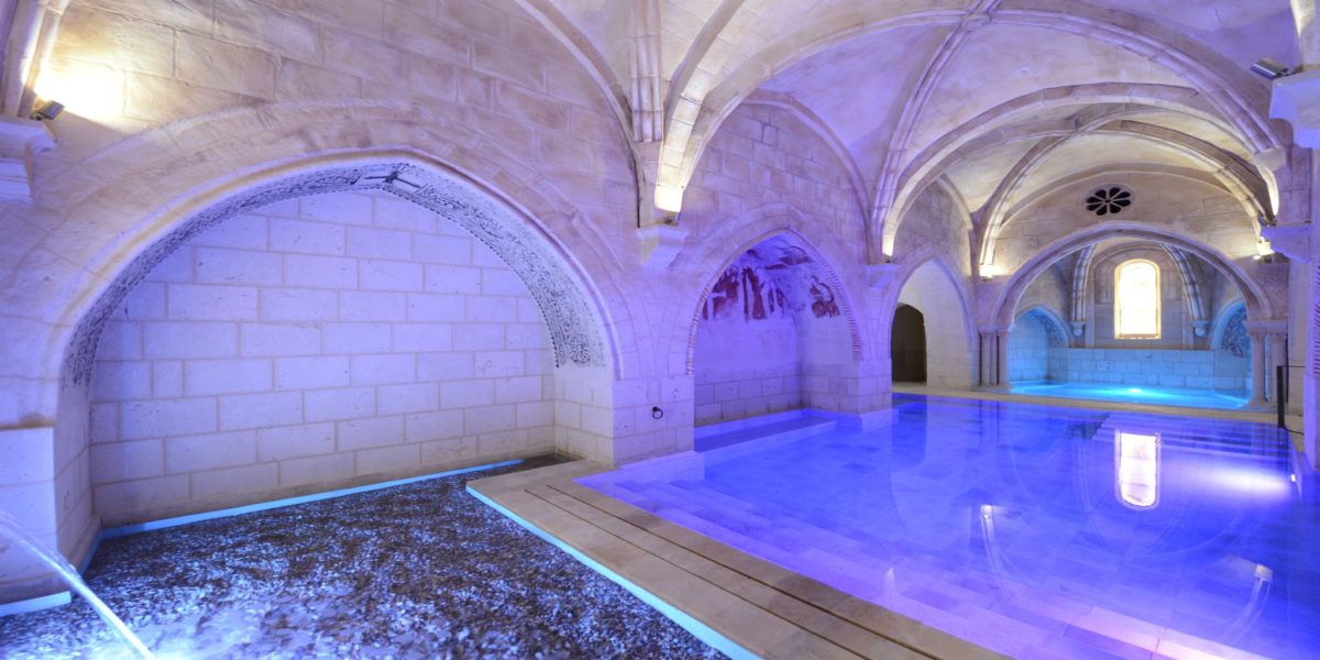 Impedir el culto es una dictadura, guerra abierta en Italia, cae el protegido del Papa Francisco, el esplendor de la inutilidad del Vaticano.