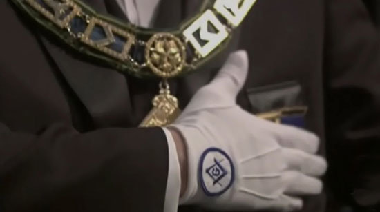 La ¿renuncia? de Parolin en el IOR, la fraternidad del Papa Francisco, limpieza del Vaticano, Alemania asusta, el Beato Carlo.