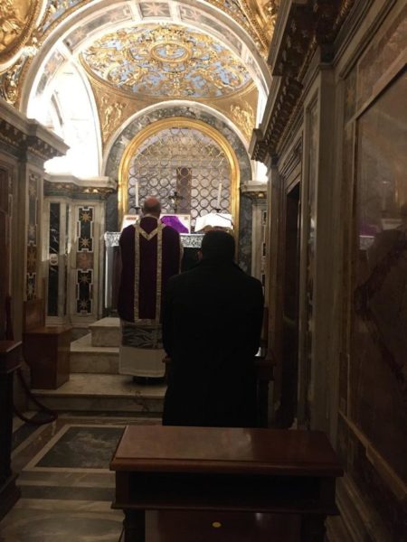 El silencio de San Pedro en Vaticano, el Papa Francisco y el virus del concilio, abusos y asesinatos de la ‘casta de los castos’.