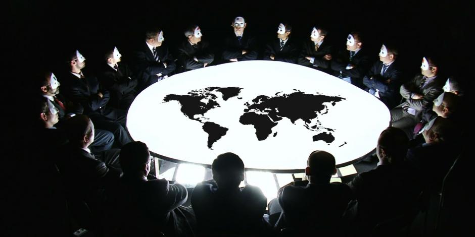 El deseado reinicio del Papa Francisco, Pell sigue creciendo, las inútiles comisiones del Vaticano, quiebra de hospitales, los tres jueves.