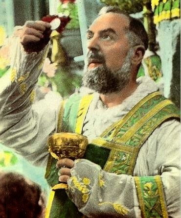 La cena de conspiradores, el sucesor del Papa Francisco, liquidación de la vida religiosa, ‘reza, espera y no te preocupes’.