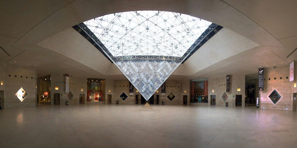 ¿El Papa Francisco desatado?, el buen católico y abortista Biden en Vaticano,  la pirámide invertida, necesitamos santos.