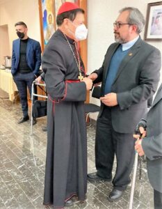 Arzobispo emérito. Felices 36.