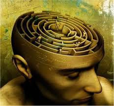 La reforma a pedazos del Papa Francisco, entrevista a Dom Georg, la ‘Víctima’ Benedicto XVI, munus y ministerium.