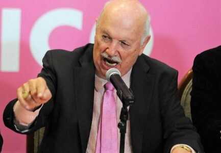 Covid-19 toma la vida del polémico obispo emérito Onésimo Cepeda