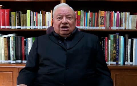 Entrevista: Cardenal Juan Sandoval Íñiguez cumple 90 años, esto dice su biógrafo
