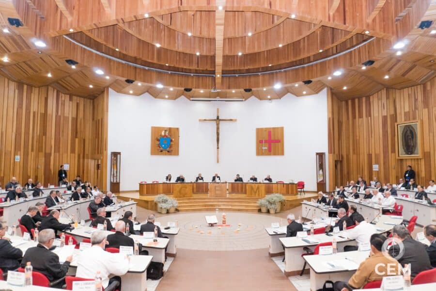 Obispos de México inician 114 asamblea plenaria, paz y migración en la agenda