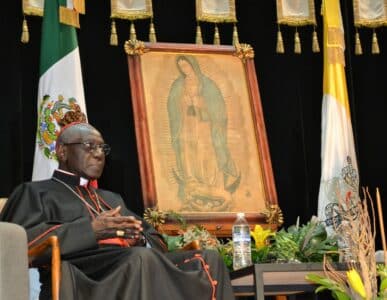 La brújula del cardenal Sarah