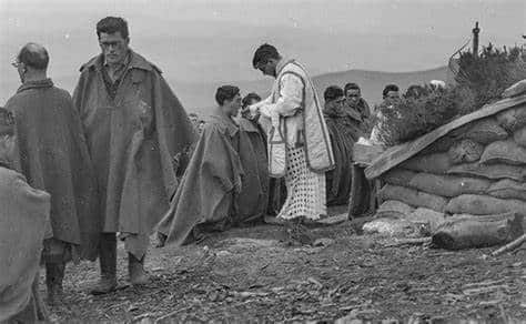 La guerra entre la Santa Sede e Israel y las simpatías del Papa Francisco, el suicidio de occidente, ¿el Vaticano puede quebrar?, el periódico del partido, los curas-soldado, sobre los obispos.