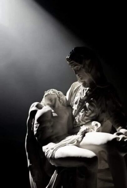 El Papa Francisco contra el malvado género, los obispos rusos contra fiducia supplicans, «Demos II», «La alegría de vivir», alemanes contra el Vaticano, la teología de la liberación.