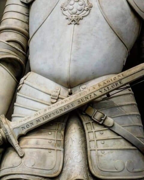 El Papa Francisco y la península ibérica, el diálogo interreligioso del Vaticano II, la casa del Papa Luciani, la decadencia de occidente, Serve bone et fidélis, Ucrania, las series de televisión.