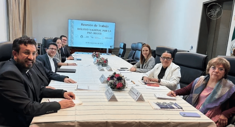 Editorial Centro Católico Multimedial. «Estratégica reunión»