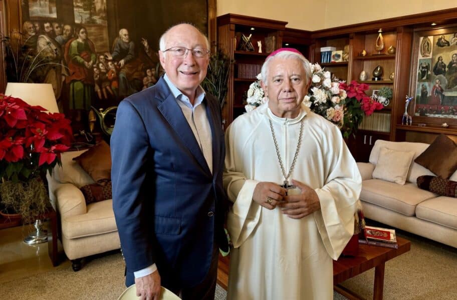 “No se avergüenza de su fe”, presidente de la CEM agradece labor de embajador de Estados Unidos