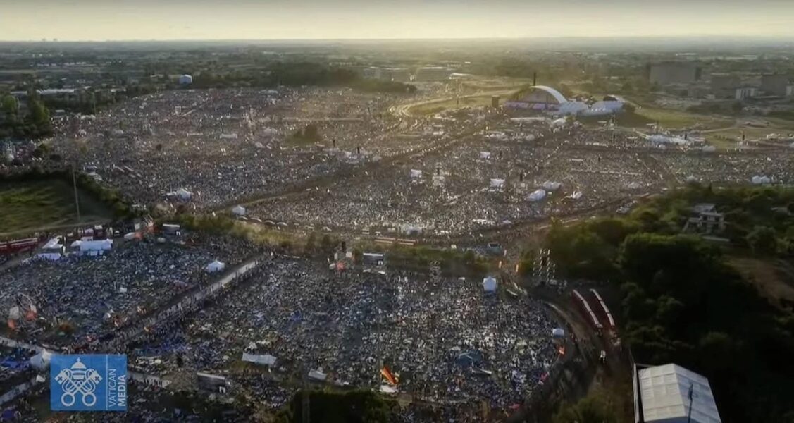 Tor Vergata: entre el 2000 y el 2025, León XIV: «Aspiren a lo grande, a la santidad», confirmado el embajador USA, los falsos curas, el Papa en Fátima y Compostela en 2027.