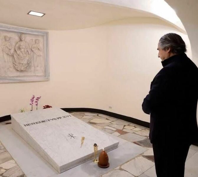 Jubileo de los presos y de los cuidadores de animales, León XIV en Vogue, la ‘niña jesús’, la corte suprema del Vaticano, los obispos europeos y el matrimonio, la libertad religiosa dentro y fuera.