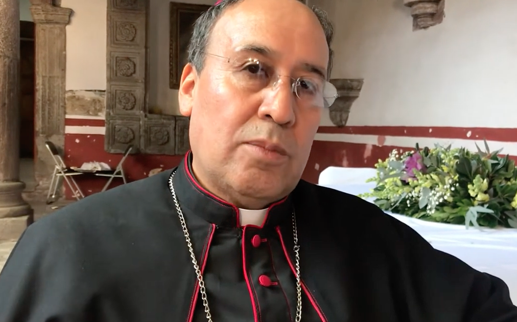 Castaño. A Atlacomulco.